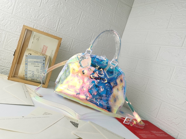 ルイヴィトンバッグ正面デザイン